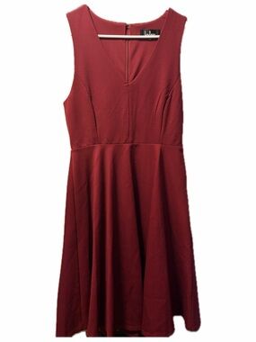 Lulu's Sleeveless V-Neck Fit & Flare Midi Dress - Burgundy